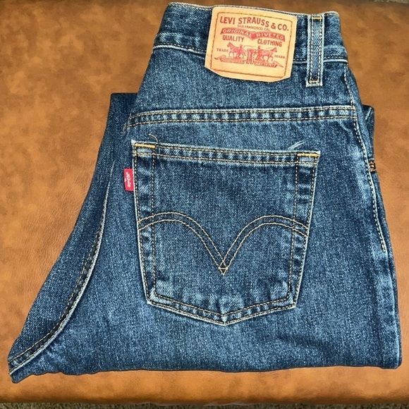 Levi’s 550 High Rise Size 10L - Picture 3 of 16